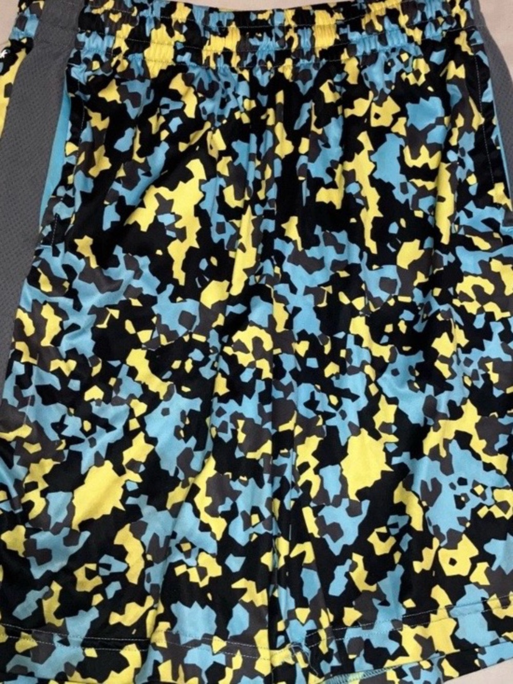 (2) Tek Gear Camouflage Shorts!Accepting Offers! Bundle Deals Avail